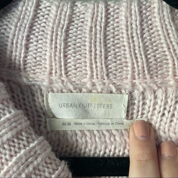 UO Layla Looped Mock-Neck Sweater - Picture 7 of 7